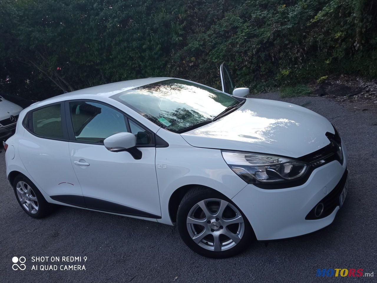 2015' Renault Clio photo #4