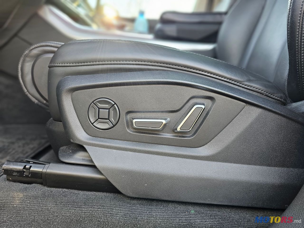 2020' Audi Q7 photo #5