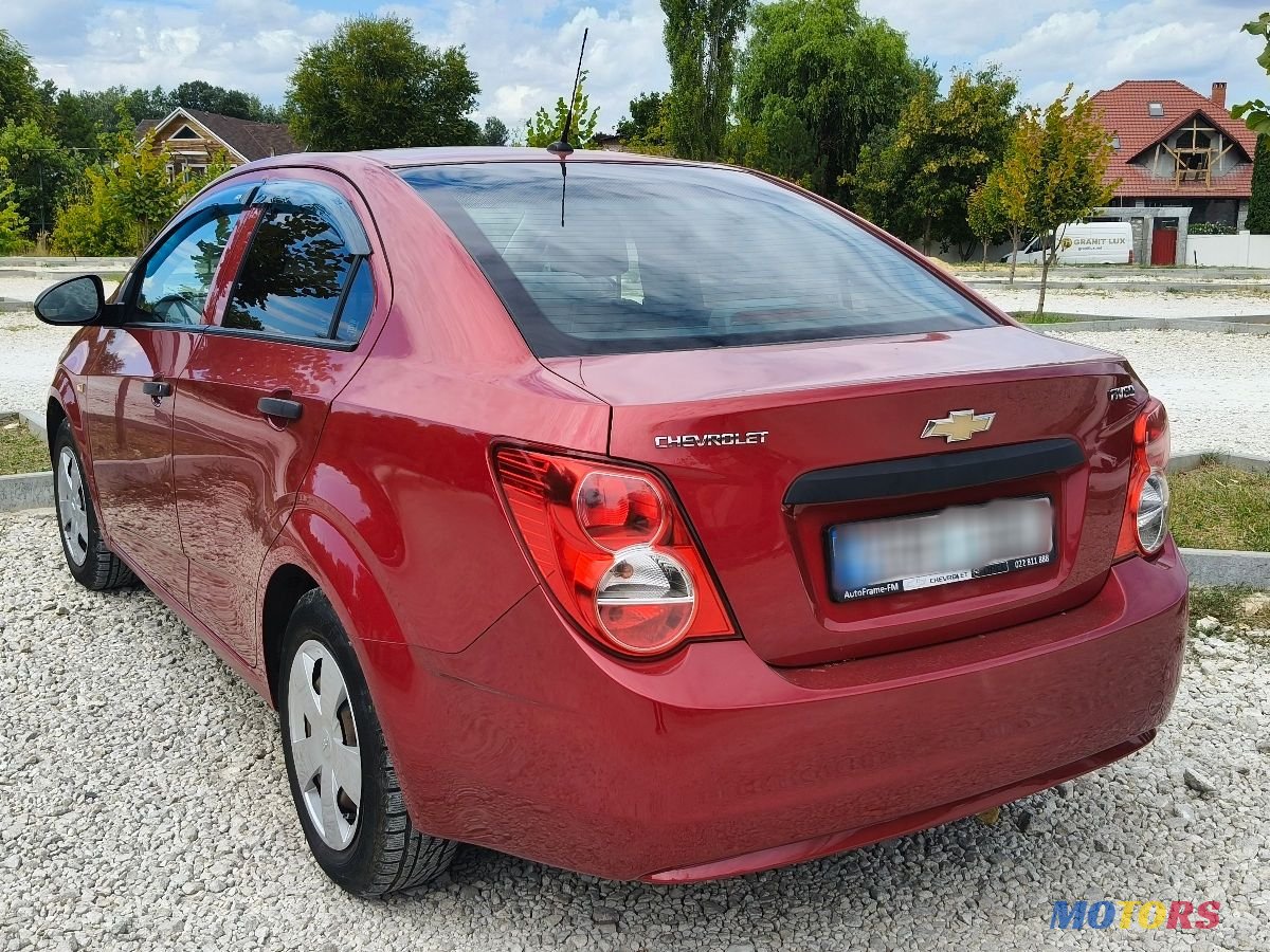 2014' Chevrolet Aveo photo #4