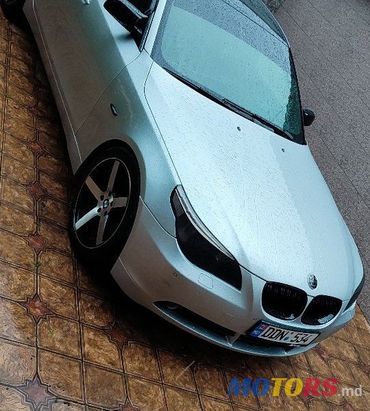 2004' BMW 5 Series photo #6