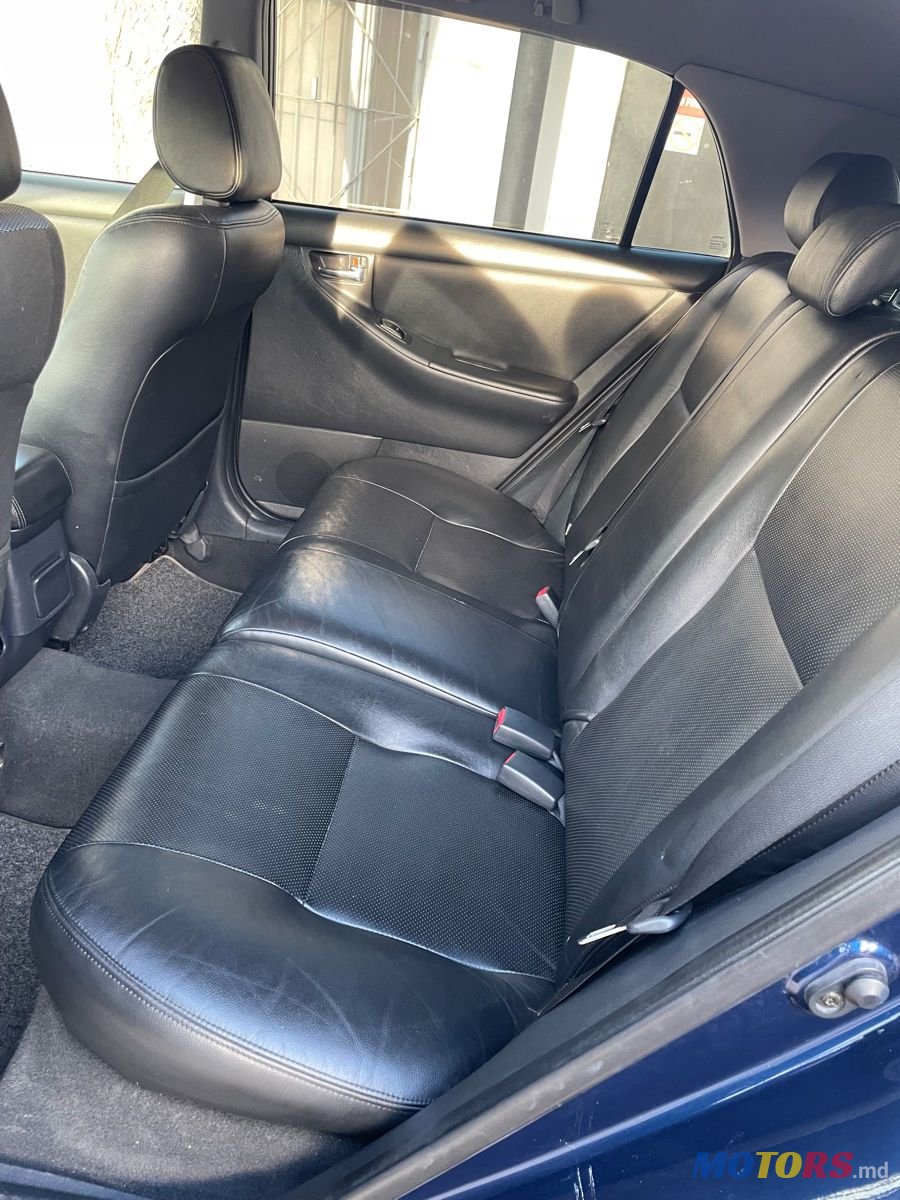 2005' Toyota Corolla photo #6