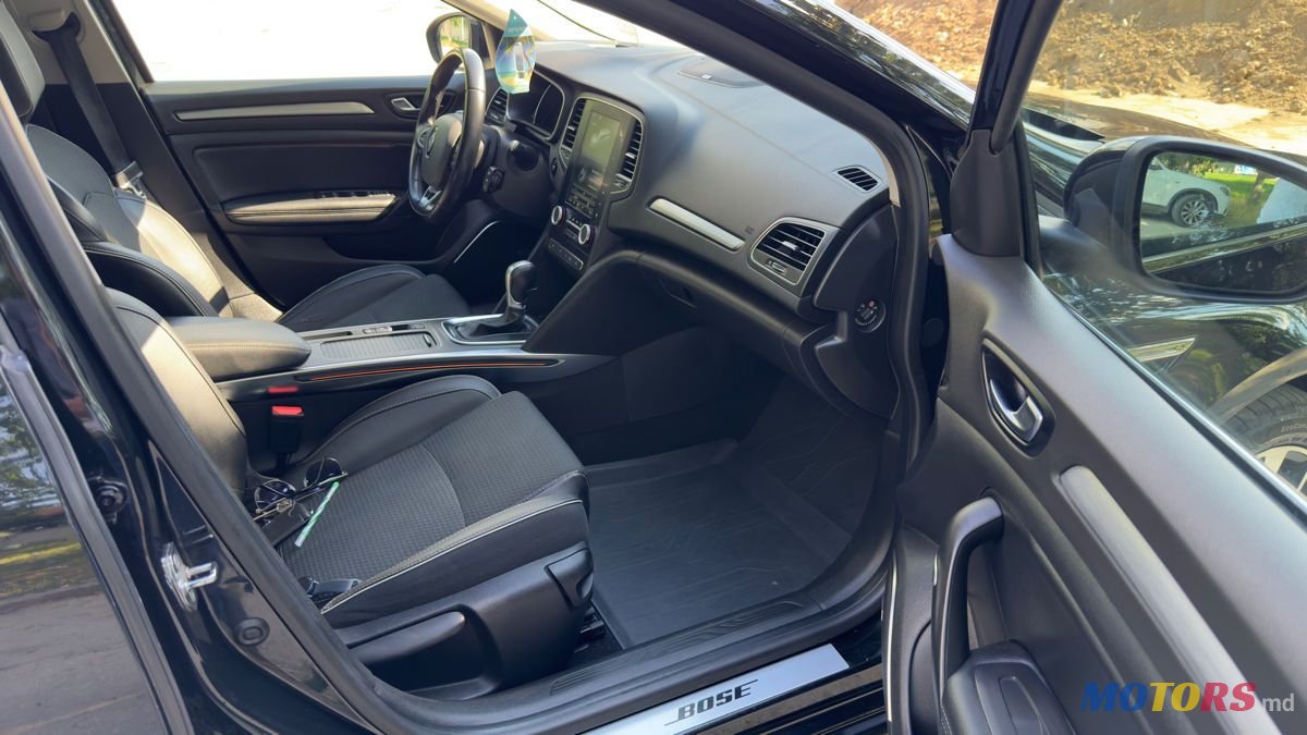 2017' Renault Megane photo #4