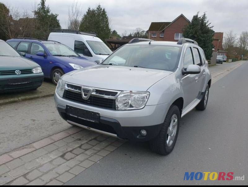 2010' Dacia Duster photo #2