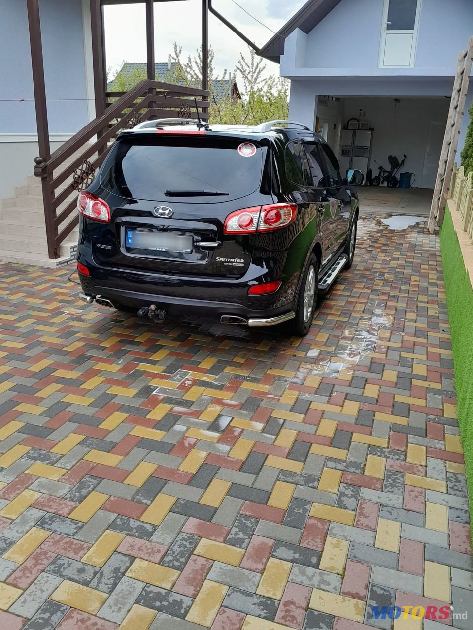 2011' Hyundai Santa Fe photo #4