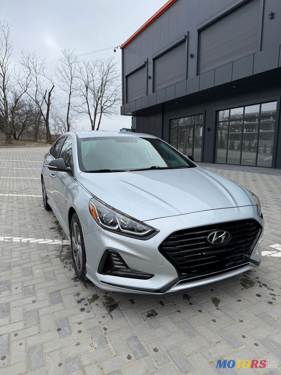 2018' Hyundai Sonata photo #2
