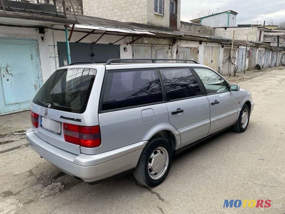 1996' Volkswagen Passat photo #6