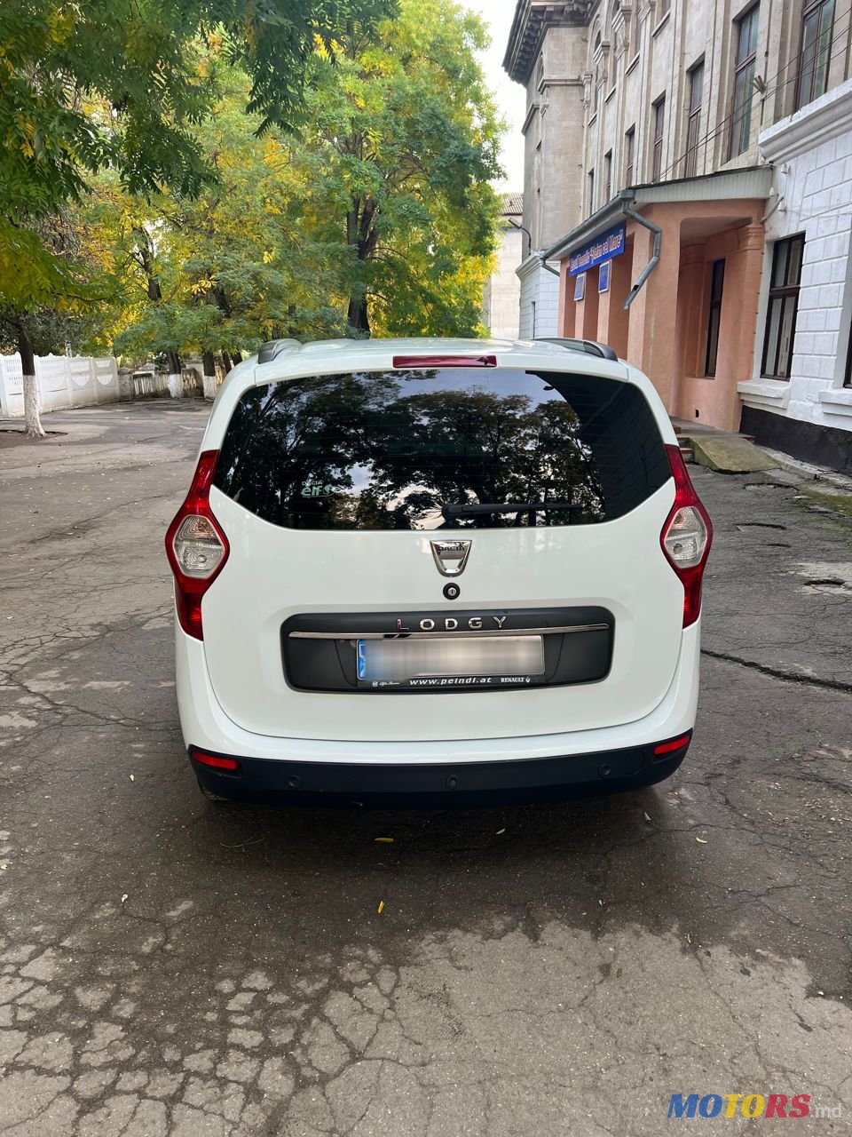 2020' Dacia Lodgy photo #6