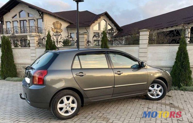 2006' Toyota Corolla photo #1