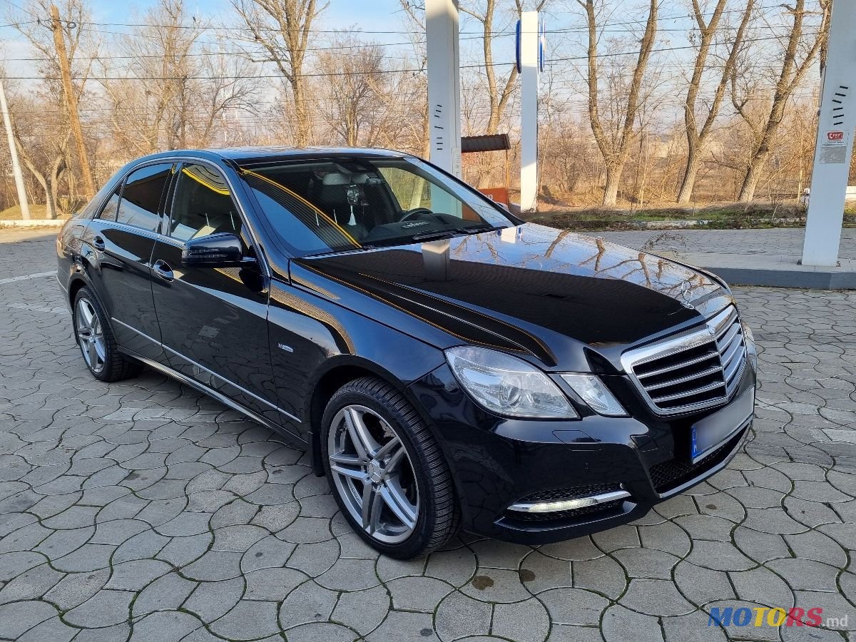 2012' Mercedes-Benz E-Class photo #5