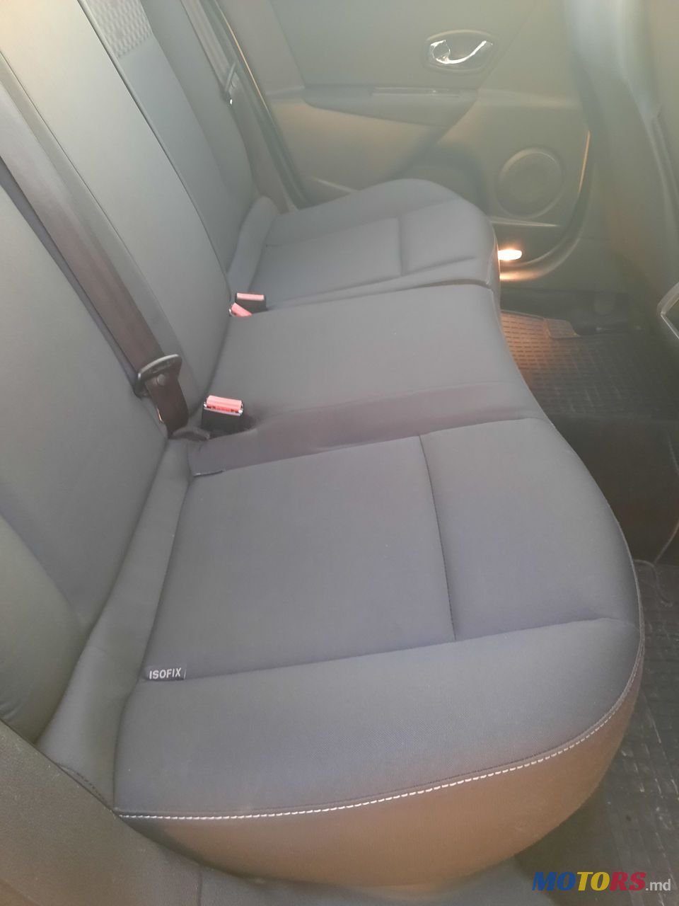 2012' Renault Megane photo #5