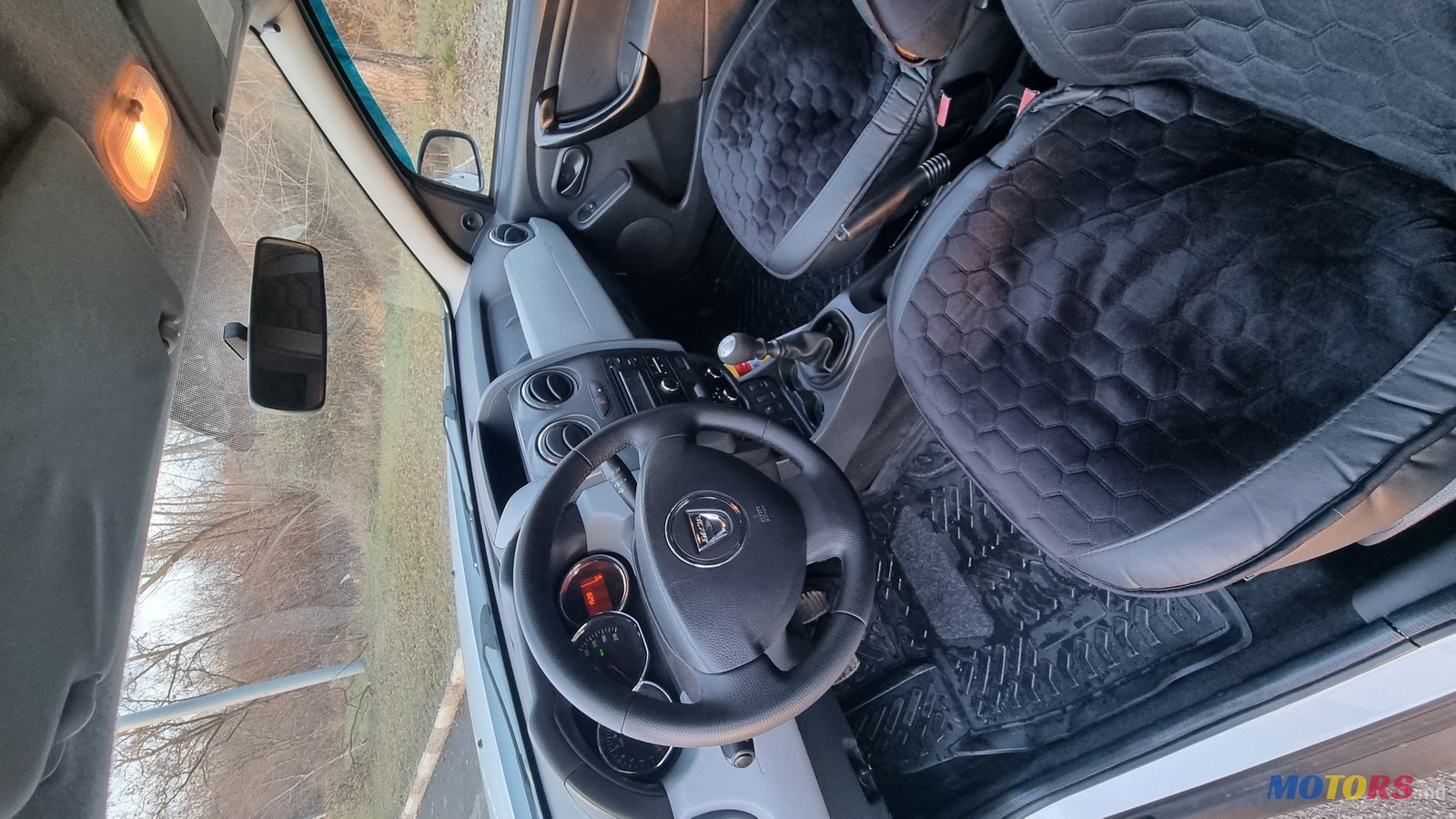 2014' Dacia Duster photo #6