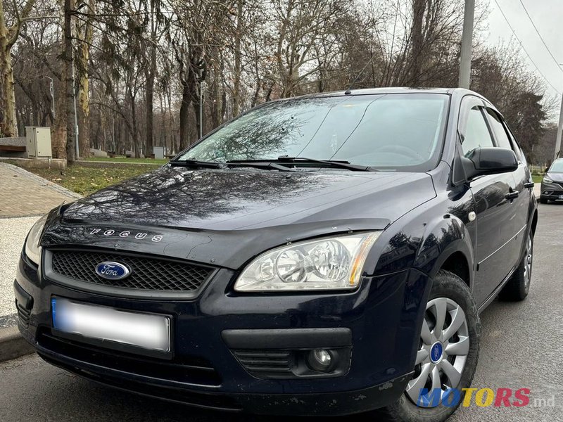 2008' Ford Focus photo #2