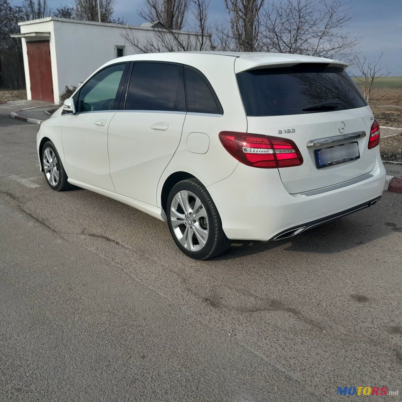 2015' Mercedes-Benz B-Class photo #5