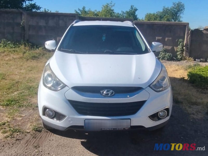 2011' Hyundai ix35 photo #3