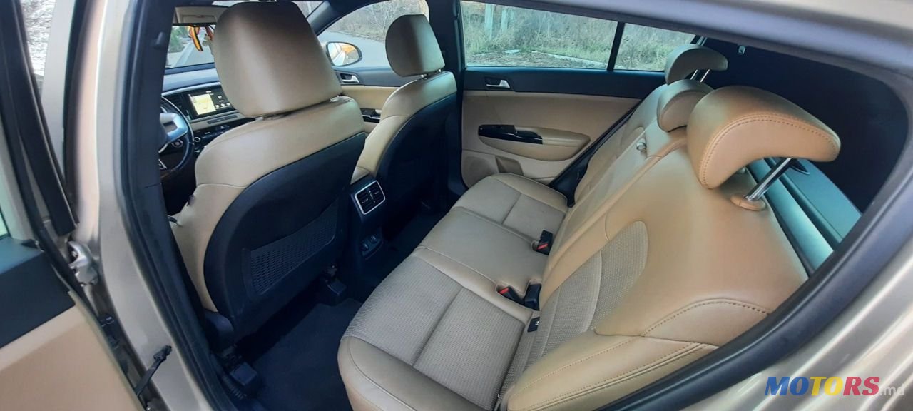 2019' Kia Sportage photo #6