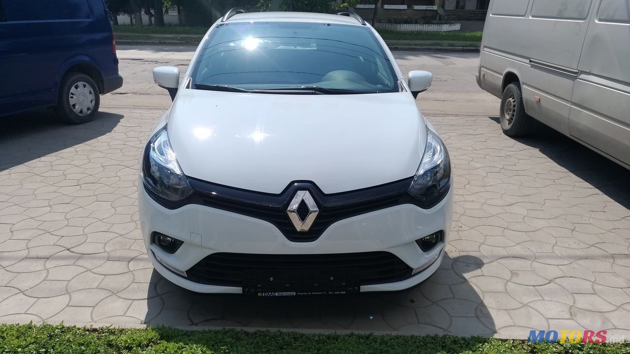 2019' Renault Clio photo #5