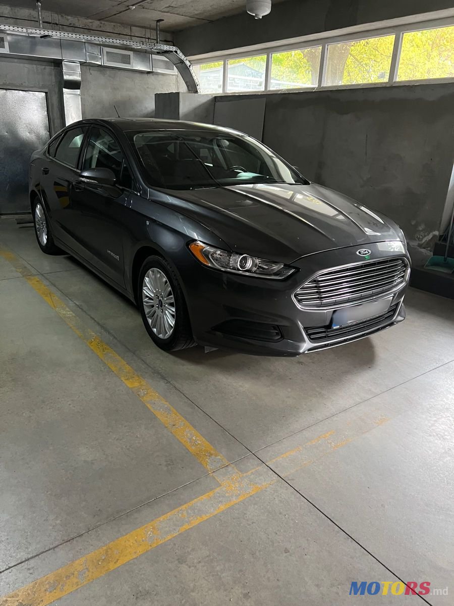 2016' Ford Fusion photo #2