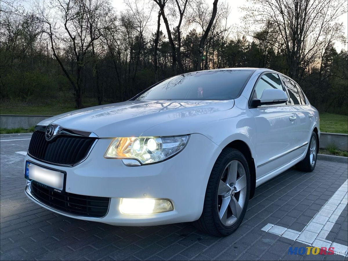 2009' Skoda Superb photo #1