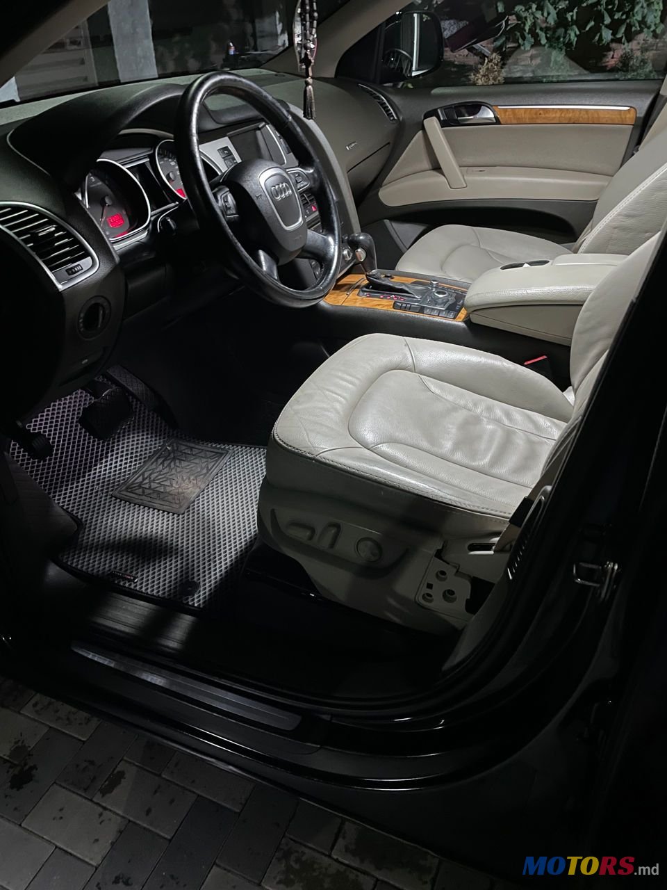 2007' Audi Q7 photo #4