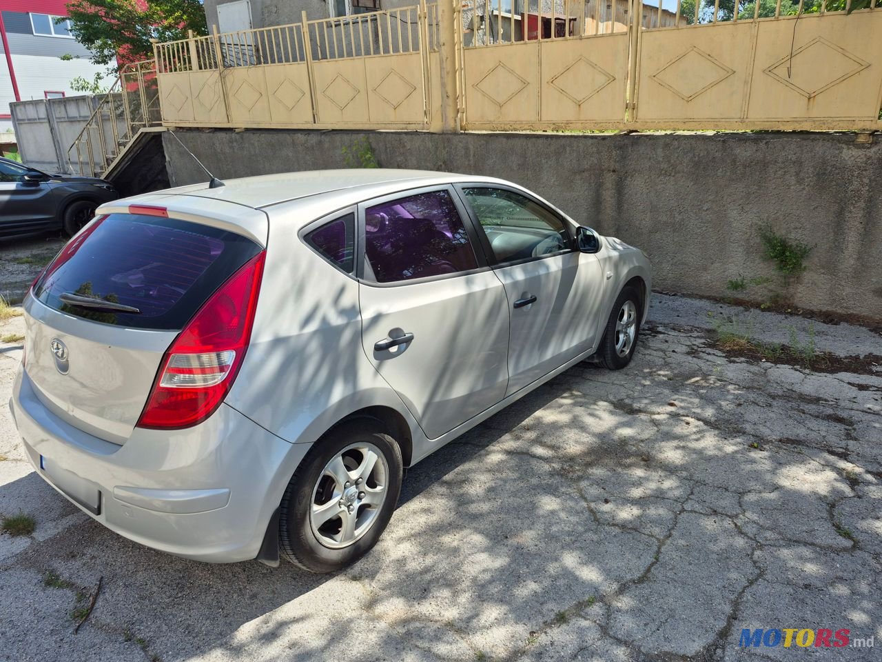 2010' Hyundai i30 photo #4