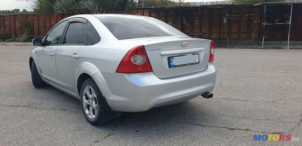 2009' Ford Focus photo #6