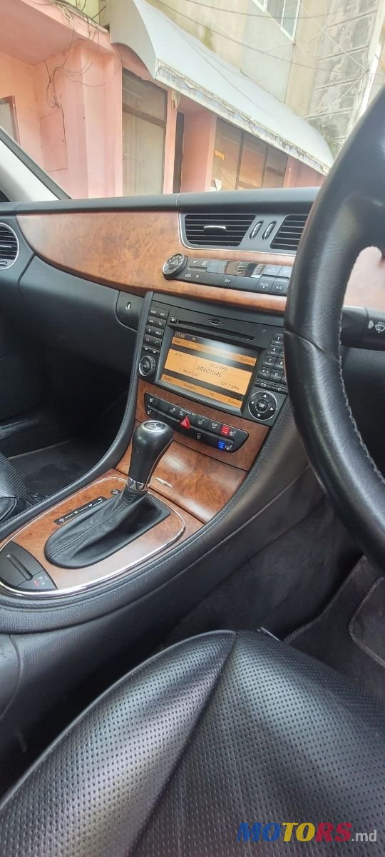 2009' Mercedes-Benz CLS-Class photo #4