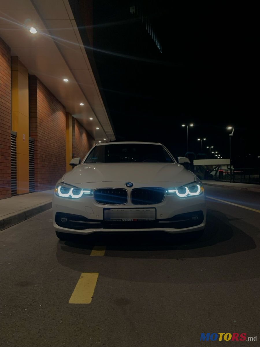 2017' BMW 3 Series photo #3