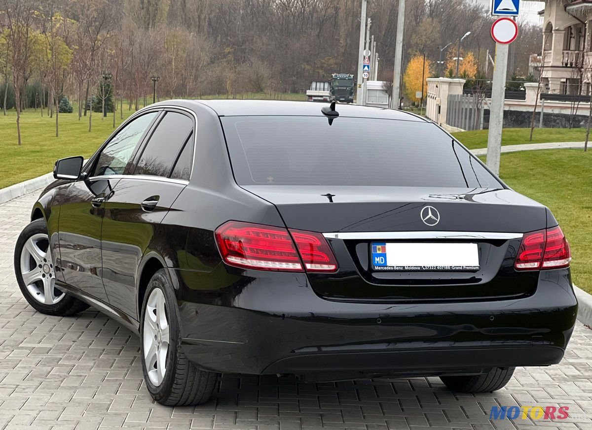 2015' Mercedes-Benz E Класс photo #5