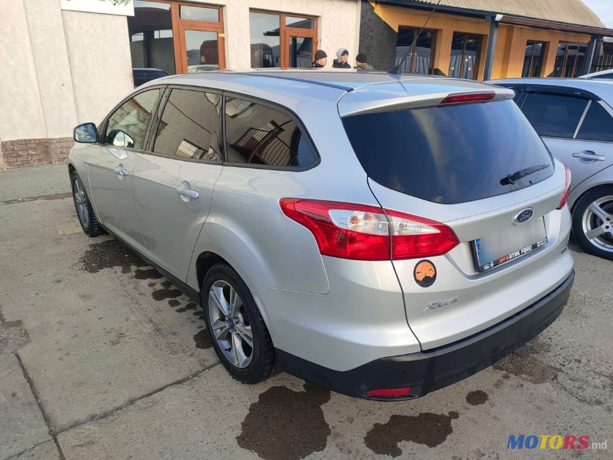 2013' Ford Focus photo #4