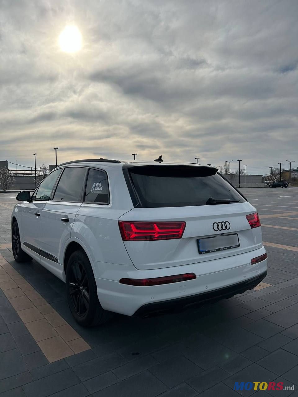 2016' Audi Q7 photo #1