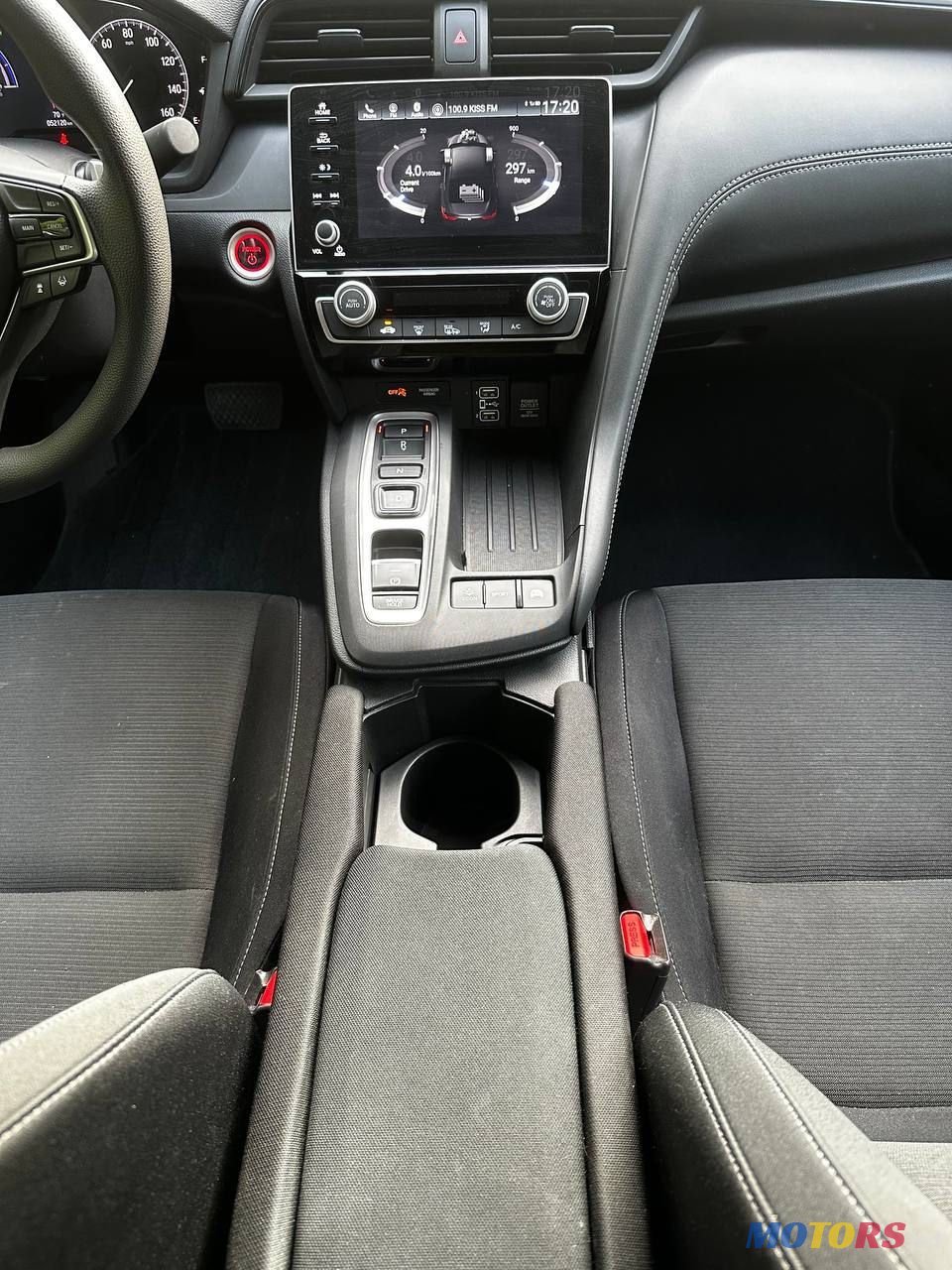 2020' Honda Insight photo #2