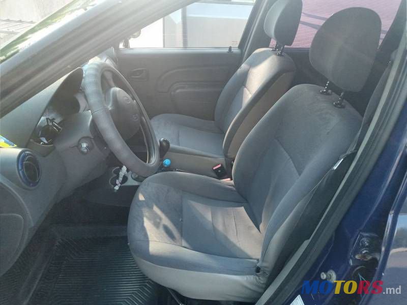 2008' Dacia Logan Mcv photo #3