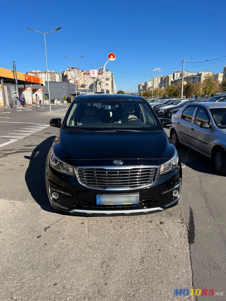 2017' Kia Carnival photo #1