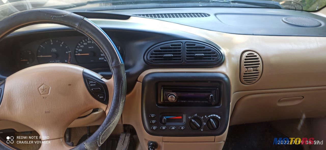 1998' Chrysler Voyager photo #5