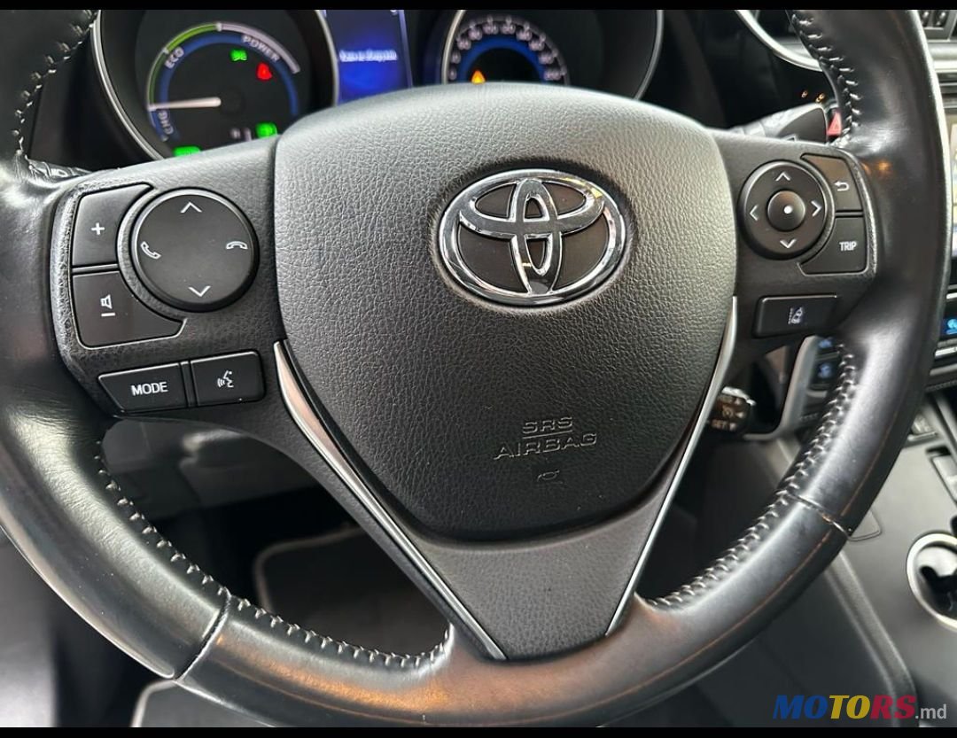 2018' Toyota Auris photo #6