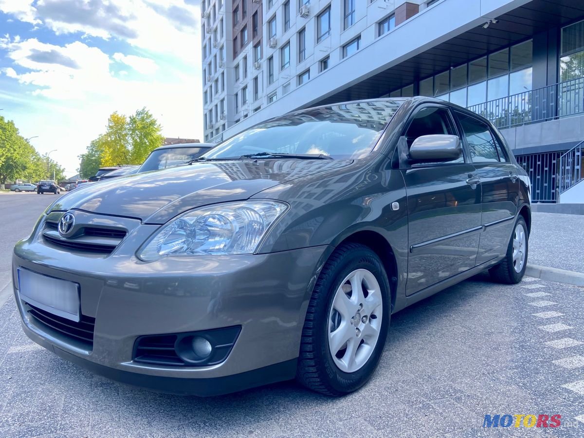 2006' Toyota Corolla photo #3