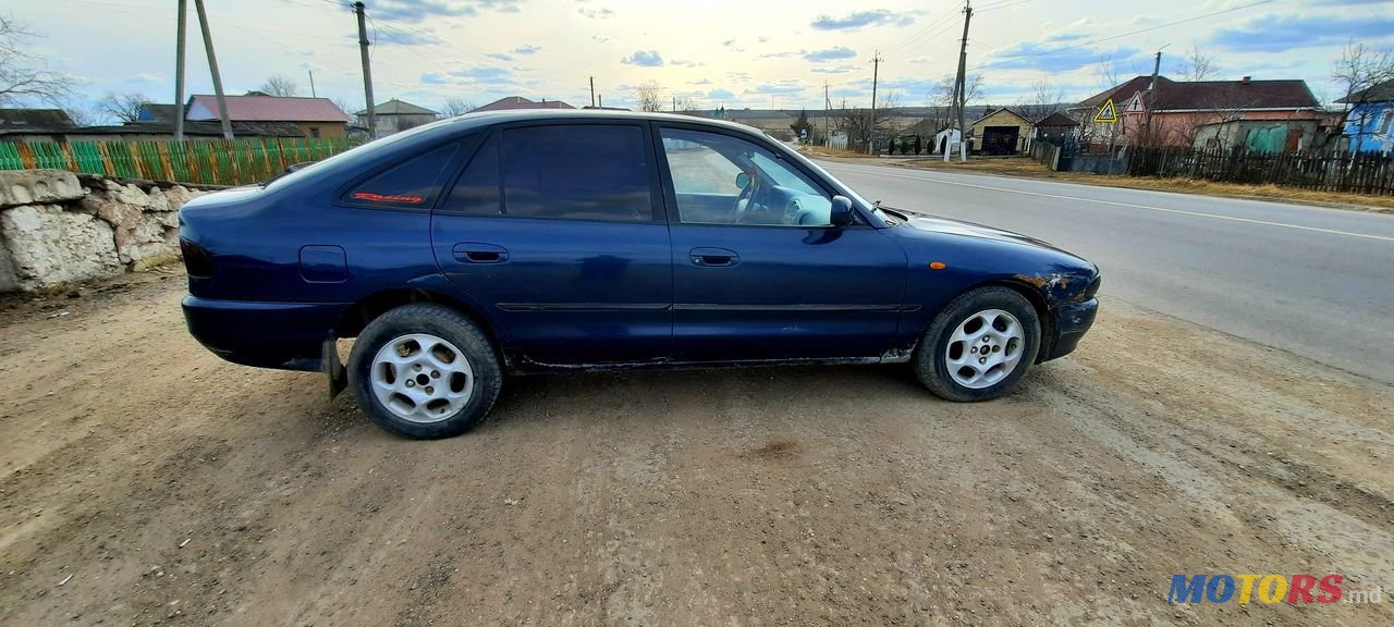1993' Mitsubishi Galant photo #2
