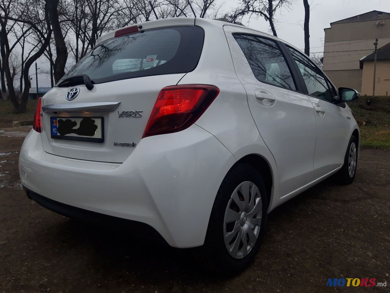 2015' Toyota Yaris photo #6