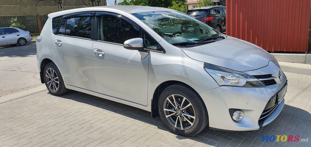 2014' Toyota Verso photo #1