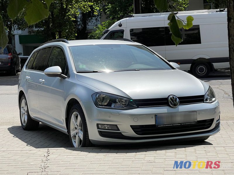 2014' Volkswagen Golf photo #1