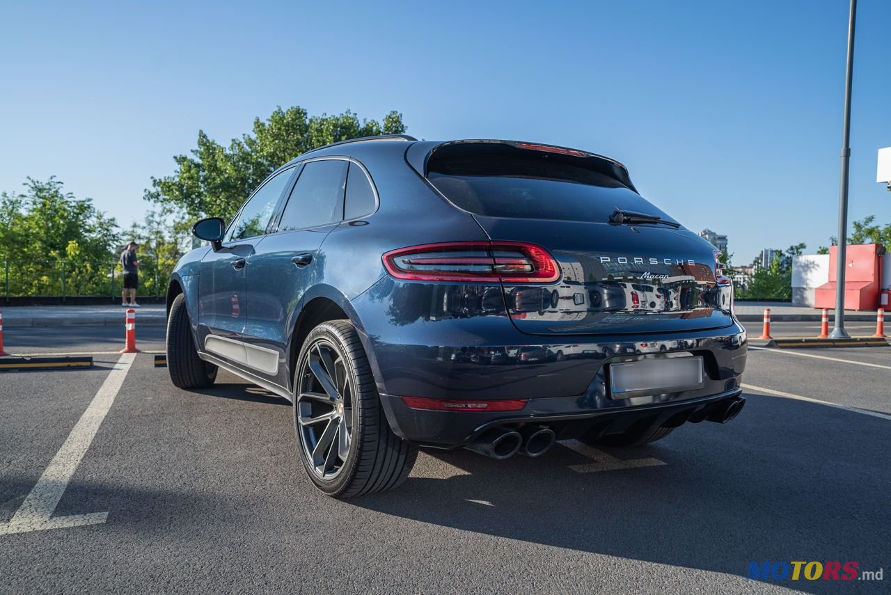 2018' Porsche Macan photo #5