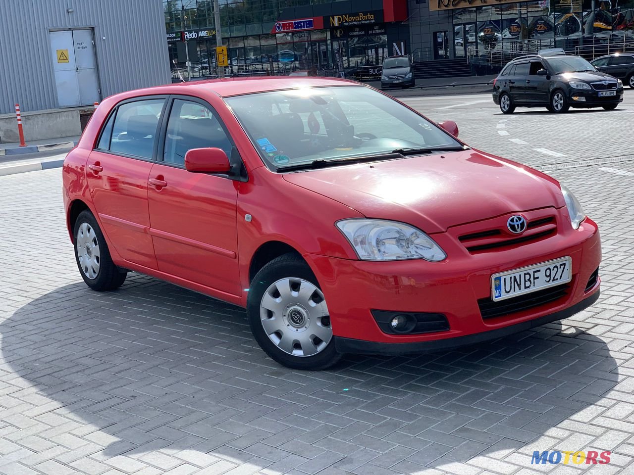 2005' Toyota Corolla photo #1