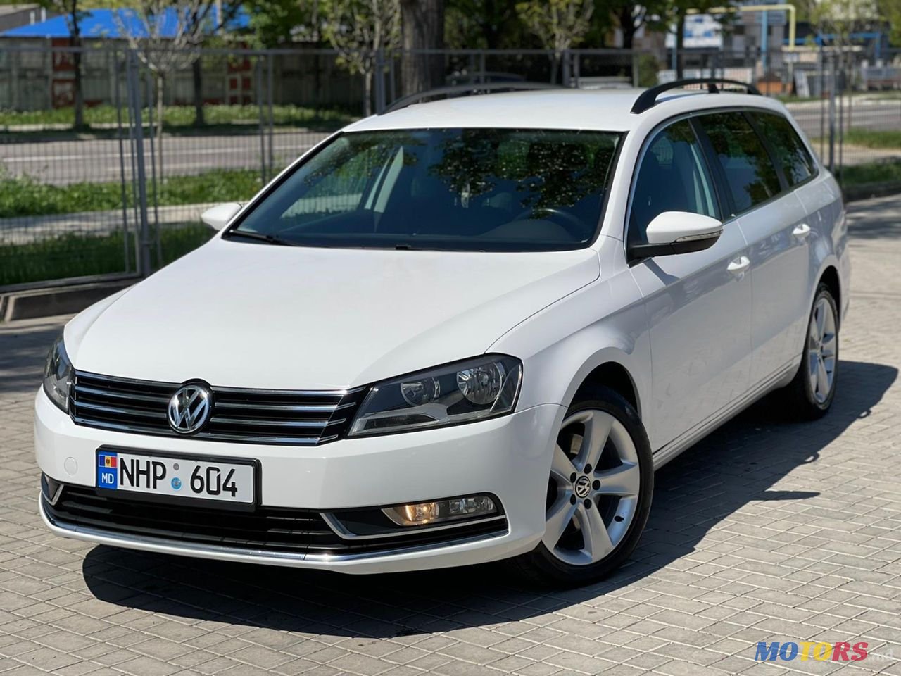 2012' Volkswagen Passat photo #1