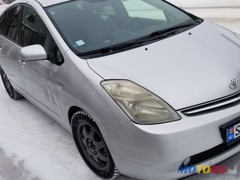 2007' Toyota Prius photo #4