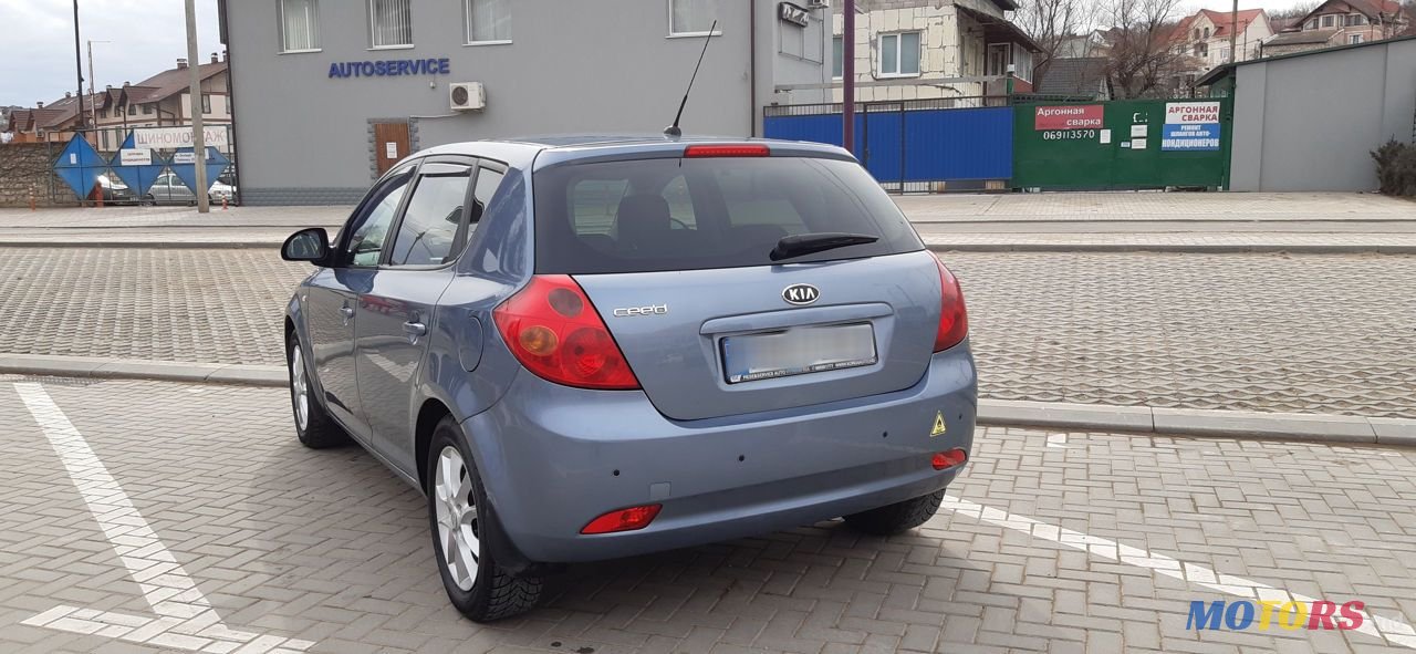2008' Kia Ceed photo #4