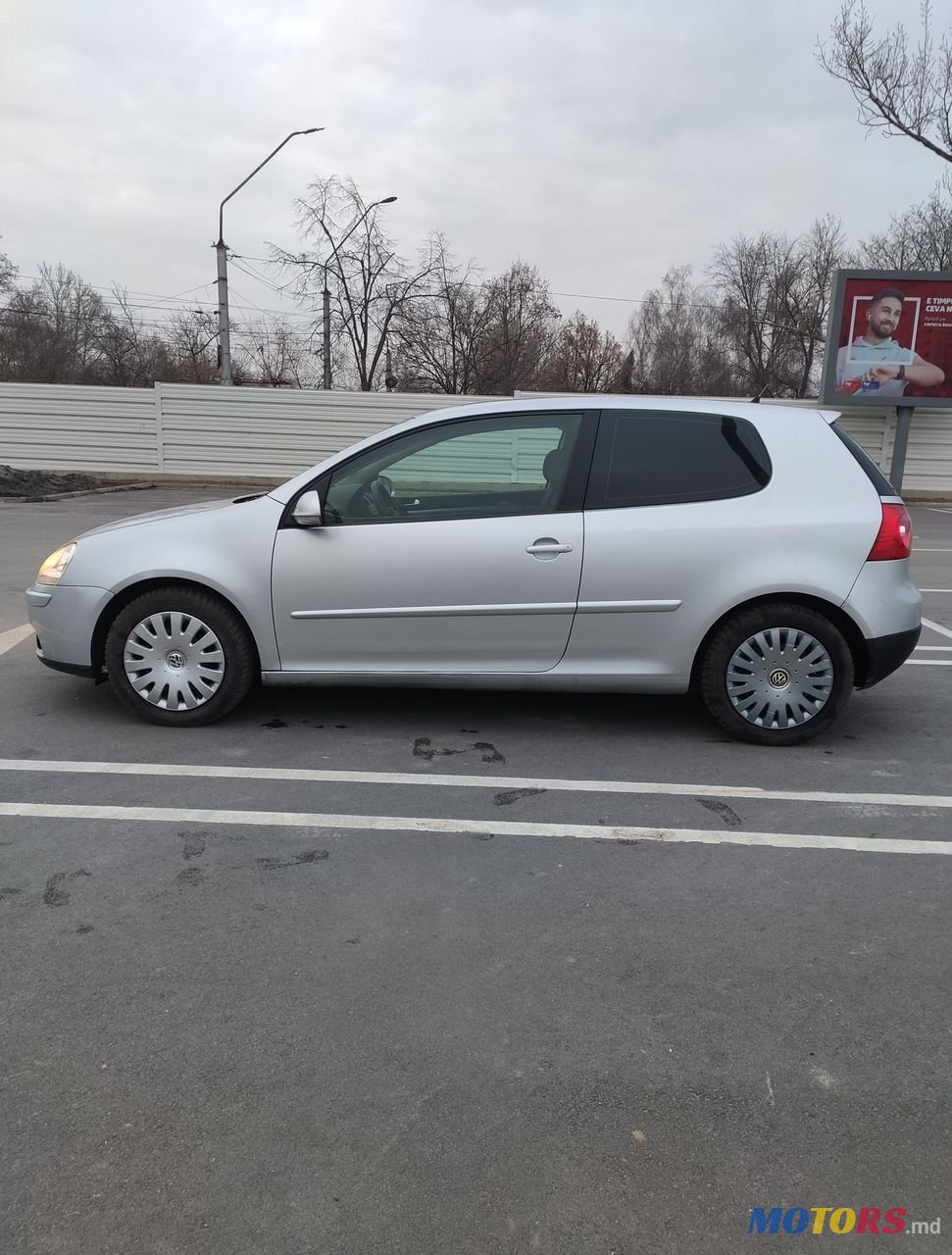 2007' Volkswagen Golf photo #5