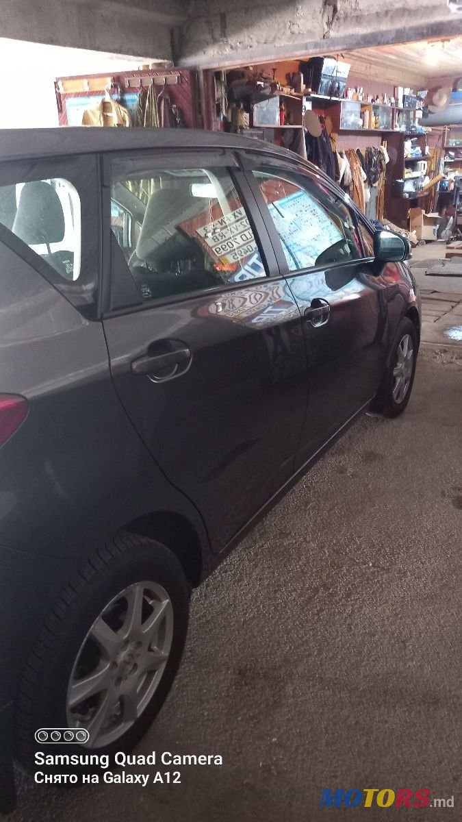 2011' Subaru Trezia photo #4