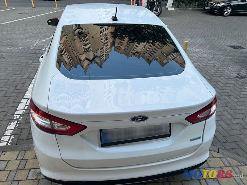 2013' Ford Fusion photo #4