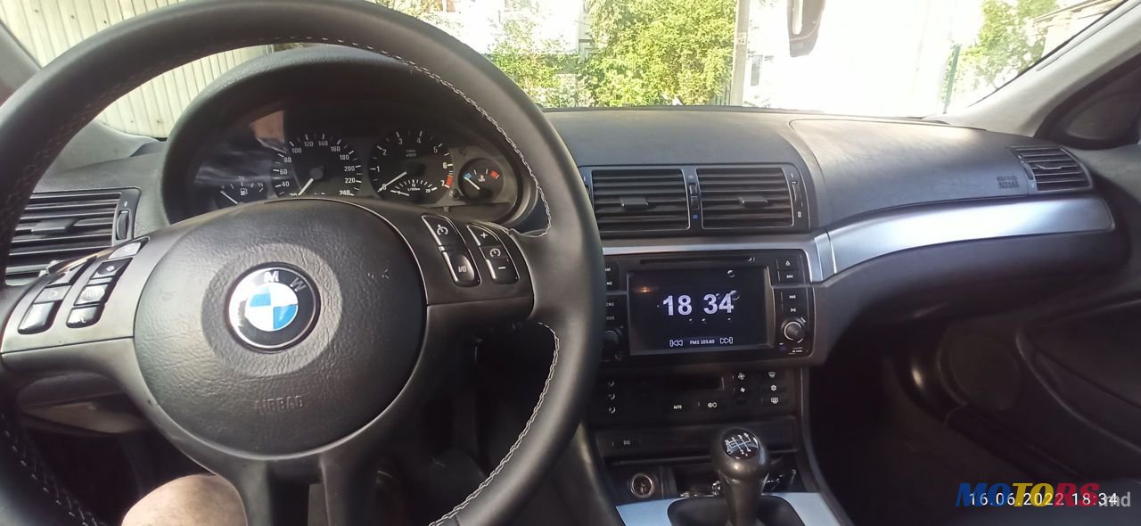 2004' BMW 3 Series photo #4