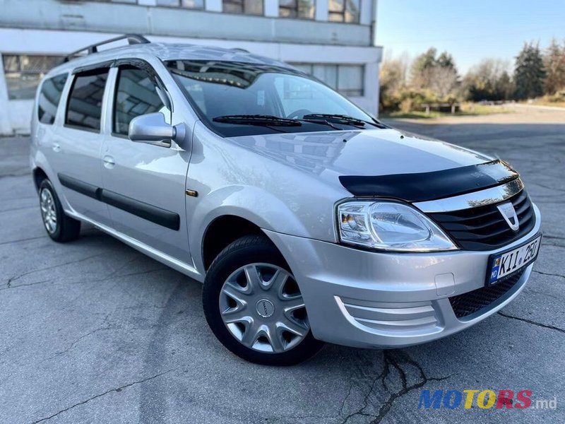 2010' Dacia Logan photo #3